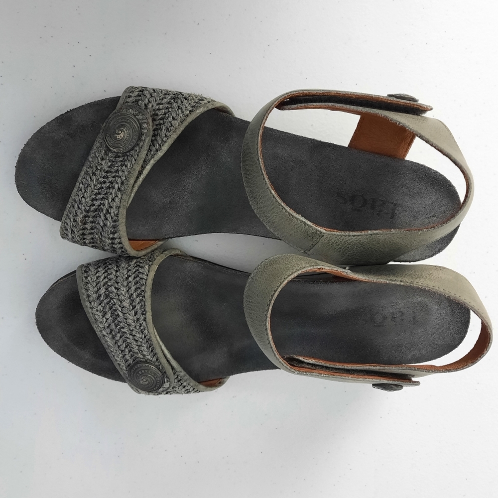 Taos Gray Leather Wedge Sandals size 41 - Picture 5 of 9